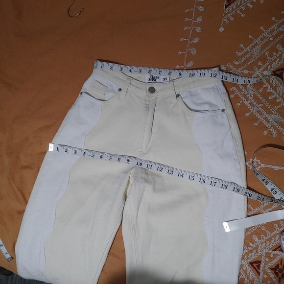 Tiger Mist Chicago Jeans Size XS - Picture 14 of 16